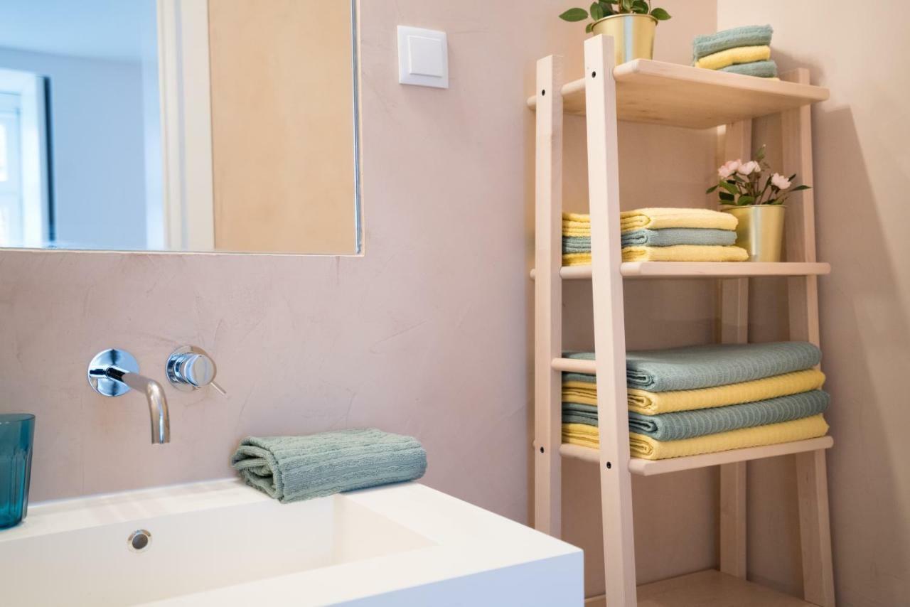 Casa Chiado Apartment Lisbon Luaran gambar